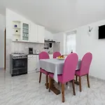 Apartments Emil